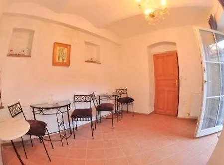 - Capi Dum Holiday home *